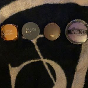 Eyeshadow and eye pigments